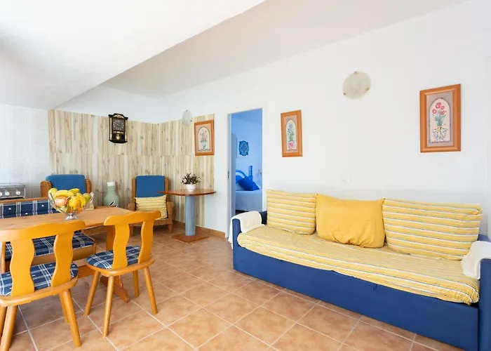 Mountain, Seaviews, And Pool Relax By Sunkeyrents Fasnia