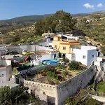 Mountain, Seaviews, And Pool Relax By Sunkeyrents Holiday home Fasnia