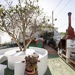 Mountain, Seaviews, And Pool Relax By Sunkeyrents Holiday home *