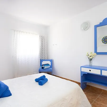 Mountain, Seaviews, And Pool Relax By Sunkeyrents Holiday home *