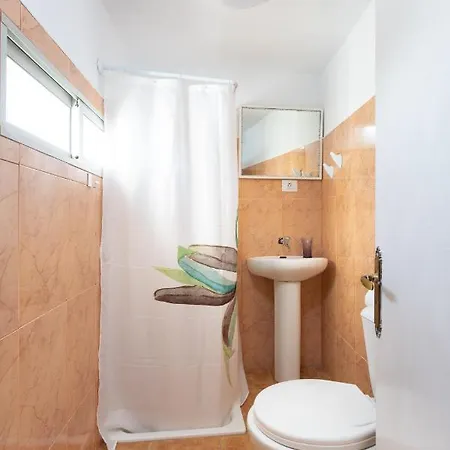 Mountain, Seaviews, And Pool Relax By Sunkeyrents Hébergement de vacances *