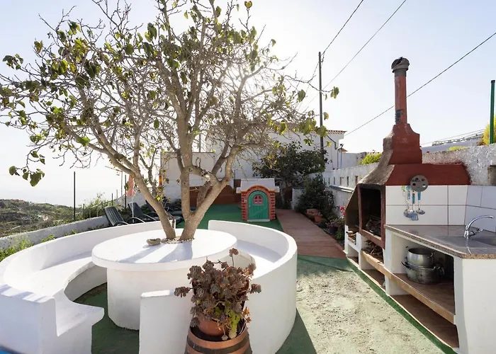 Mountain, Seaviews, And Pool Relax By Sunkeyrents Дом отдыха *