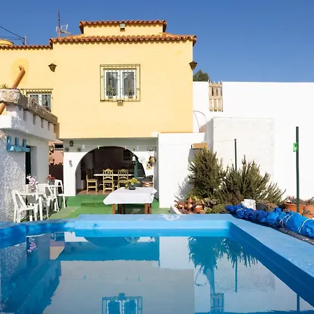 Mountain, Seaviews, And Pool Relax By Sunkeyrents * Fasnia