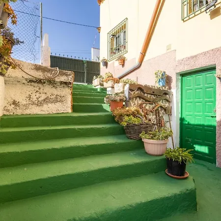 Mountain, Seaviews, And Pool Relax By Sunkeyrents Holiday home