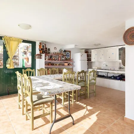 Mountain, Seaviews, And Pool Relax By Sunkeyrents Nyaraló Fasnia