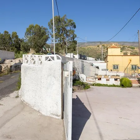 Mountain, Seaviews, And Pool Relax By Sunkeyrents