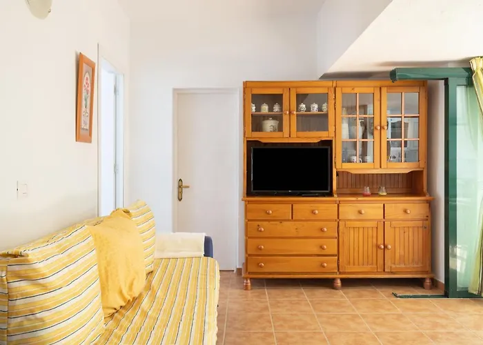 Mountain, Seaviews, And Pool Relax By Sunkeyrents *